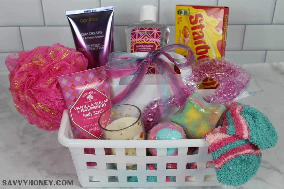 Cheap DIY Gift Baskets - The Busy Budgeter