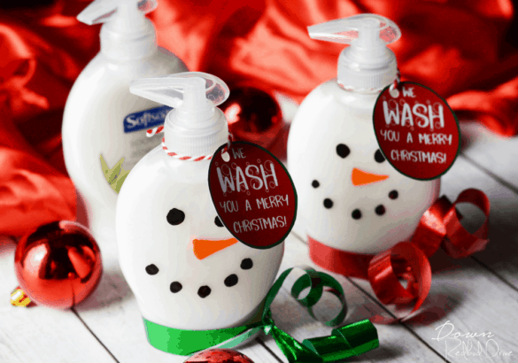 20 Cheap DIY Dollar Store Christmas Gift Ideas Under $10